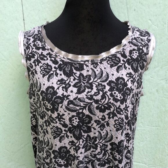 WD.NY Floral Print Tank Top With Satin Trim L - Picture 2 of 16